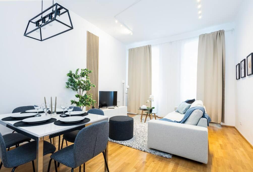 Orestaliving - Spacious 2Br On The Danube Canal Viena Exterior foto