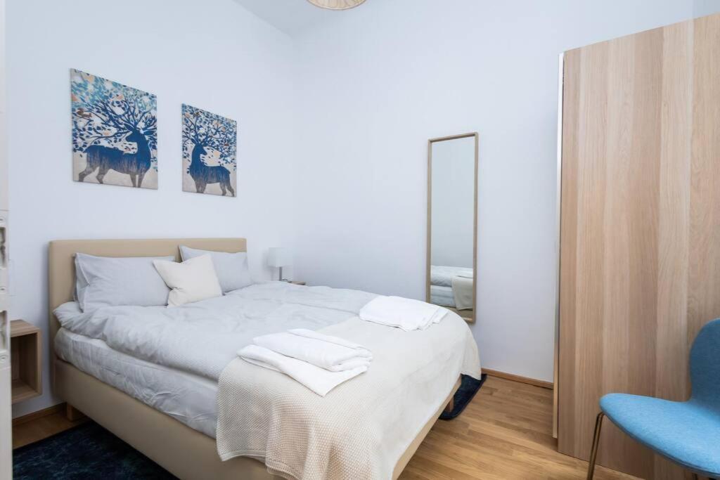 Orestaliving - Spacious 2Br On The Danube Canal Viena Exterior foto